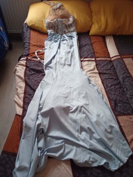 Vând urgent rochie eleganta