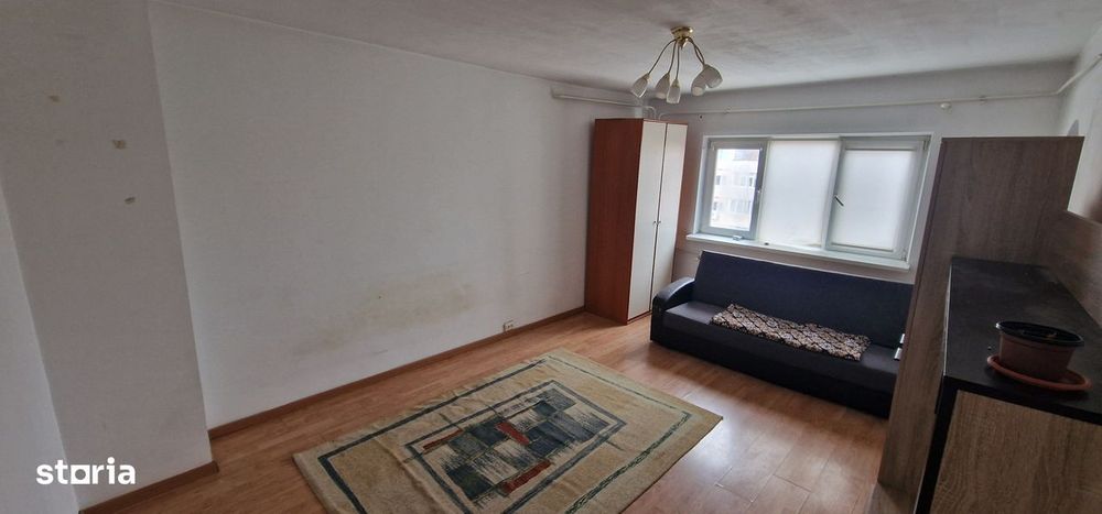 Apartament doua camere decomandate, zona gara.