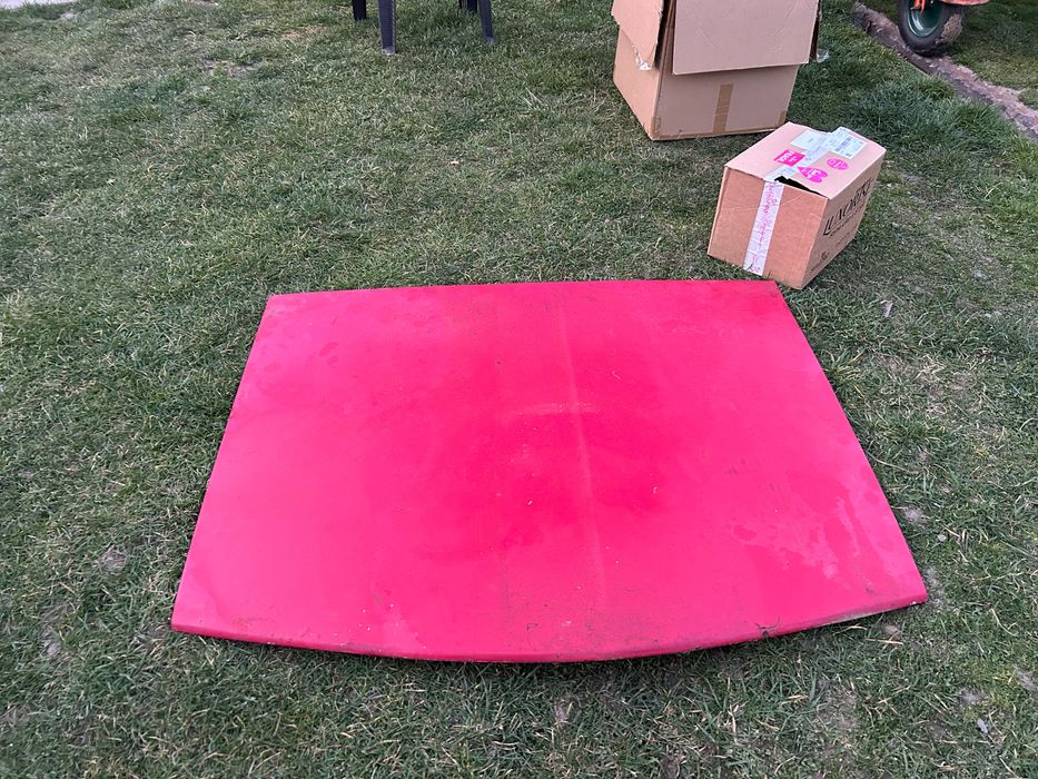 Vând capotă Dacia 1300 model 1972