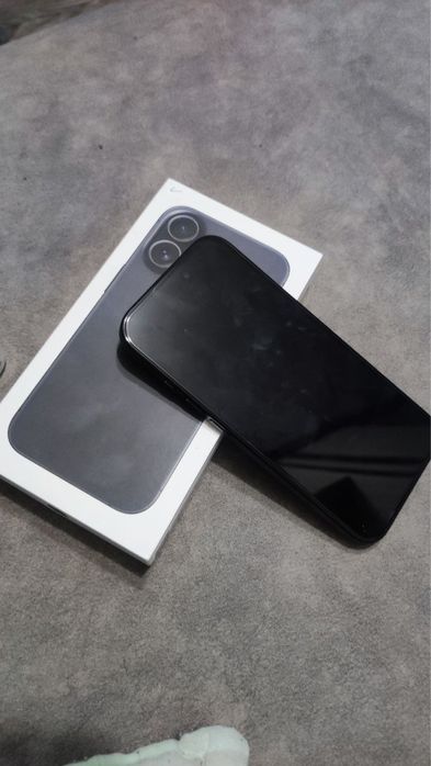 iPhone 16, 128гб, АКБ 100%