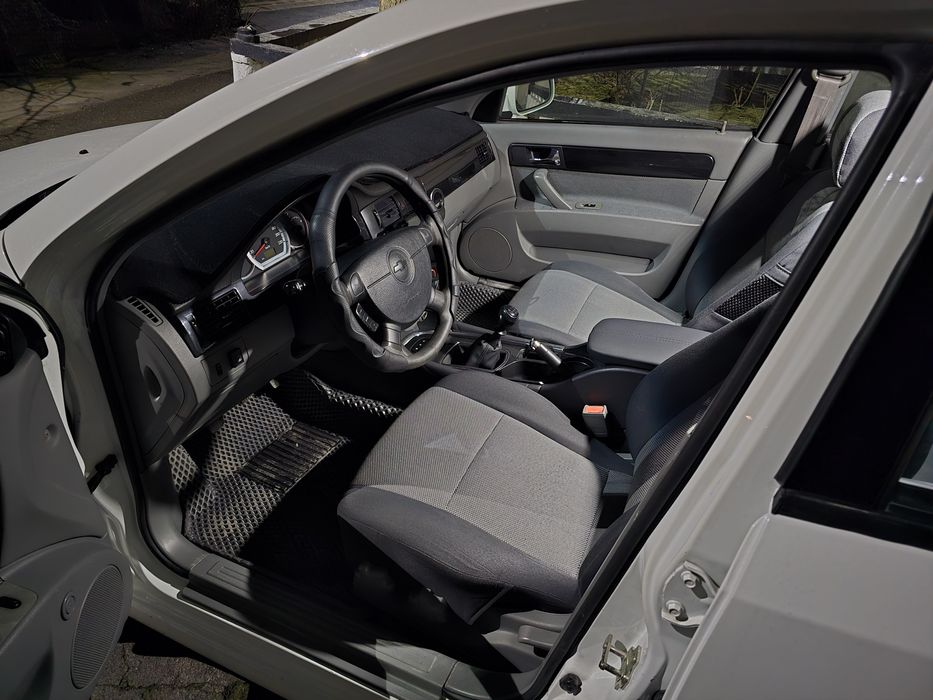 Chevrolet Gentira 2016