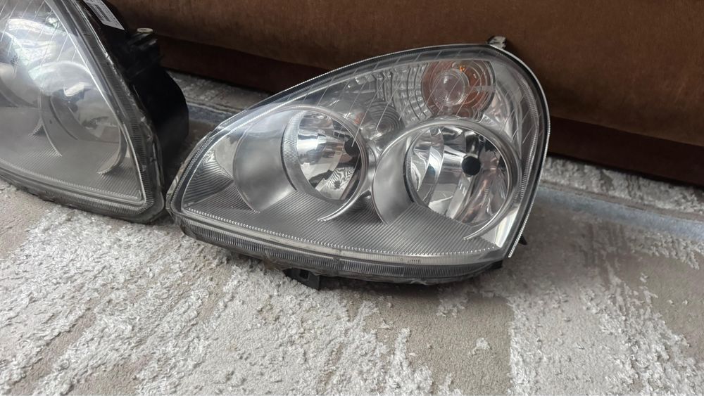 Продаю фары приора