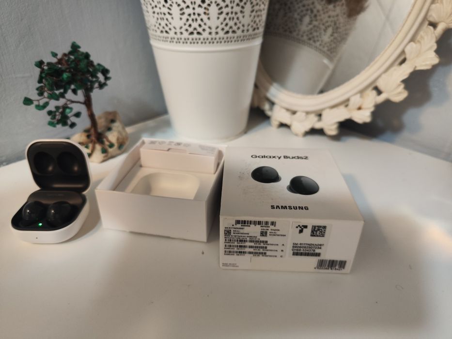 Casti Samsung buds 2