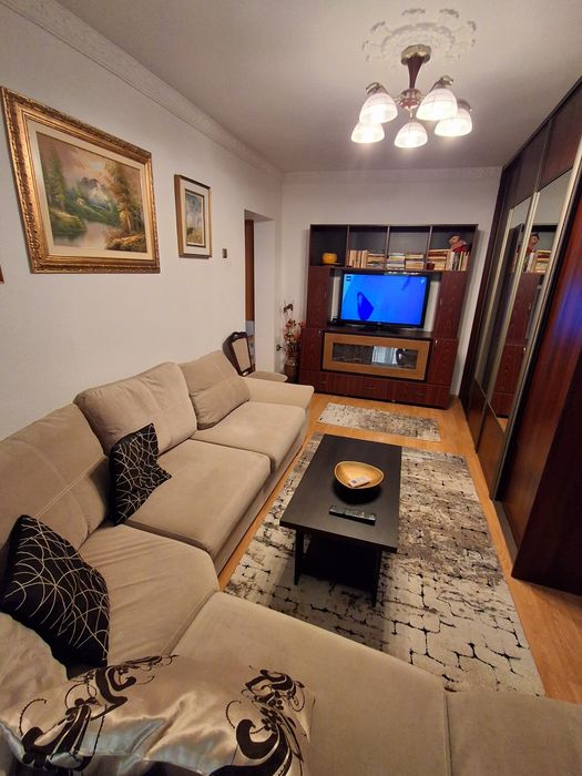 2 camere dec.etaj2 micro 20 ,bulevard
