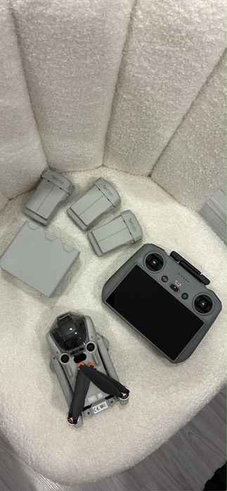 Dji mini 4 pro + smart controller