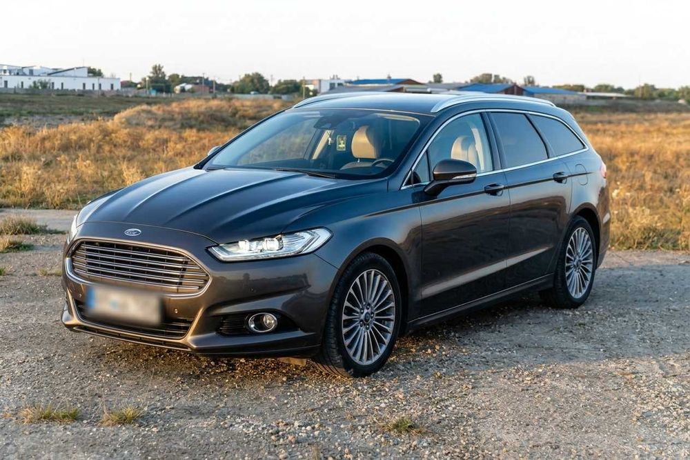 Ford Mondeo AWD Titanium 2.0 TDCi 180 CP Automat 2016 Full LED