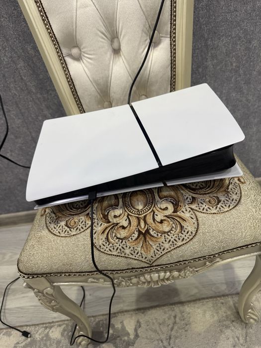 Play station 5 slim