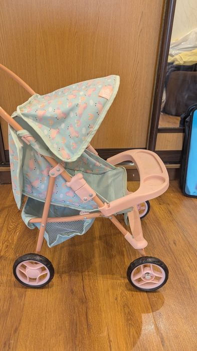 Игрушечная коляска