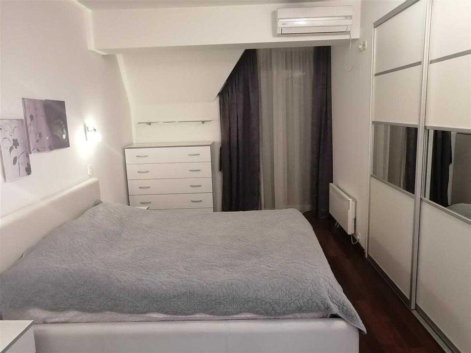 Дава се под наем Двустаен апартамент в Бургас, Славейков - 57 кв.м за 204 € - Снимка #1