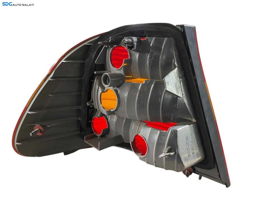 Stop Lampa Tripla Dreapta BMW Seria 3 E46 Berlina Sedan Limuzina 1998 - 2005 Cod 6907934 [LR0185]