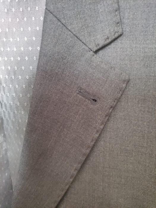 Луксозен мъжки костюм