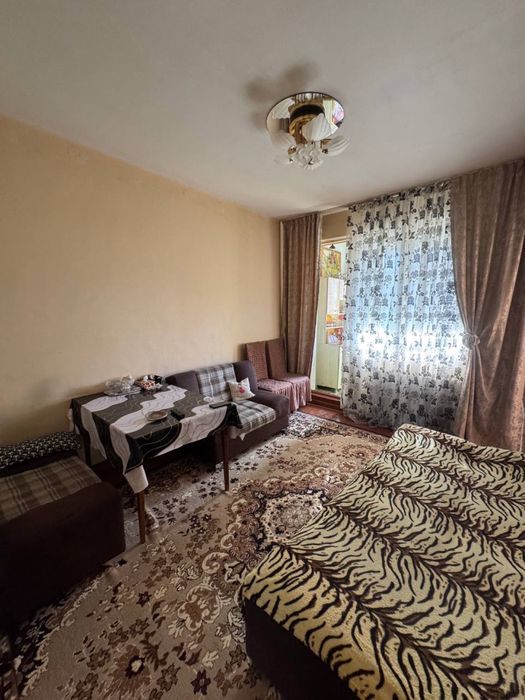 Продается Чиланзар-3  торговый центр 2/4/4