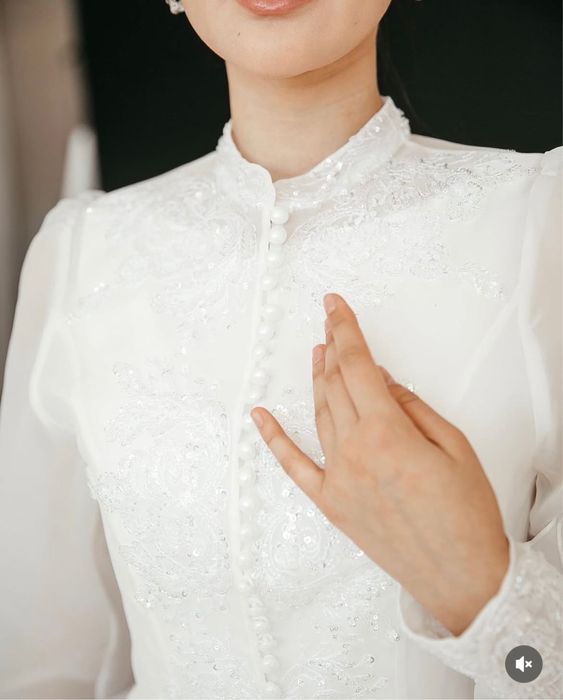 Продам платье в отличном состояний