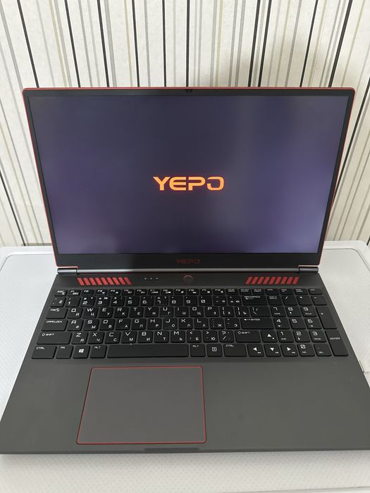 Продам Ноутбук YEPO