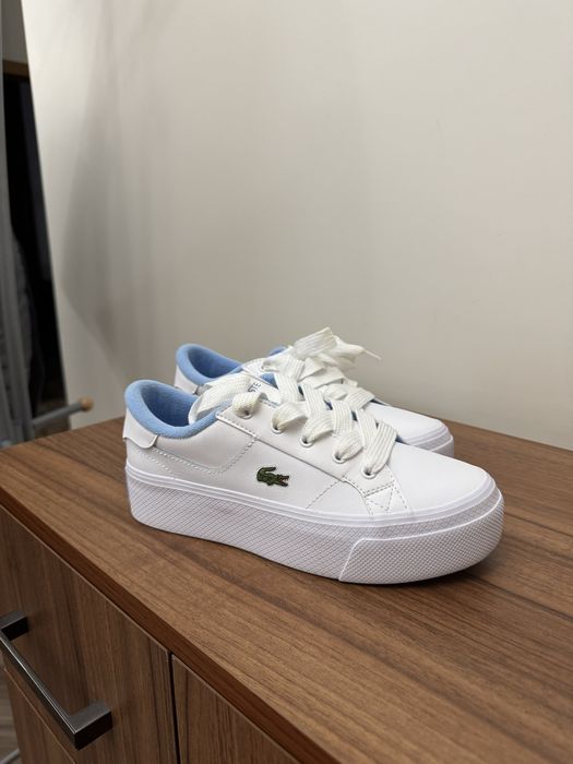 Кроссовки lacoste
