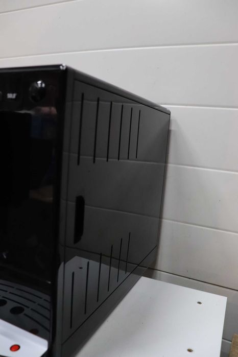 Кафеавтомат Melitta Caffeo Solo E950 PureBlack, автоматична кафемашина