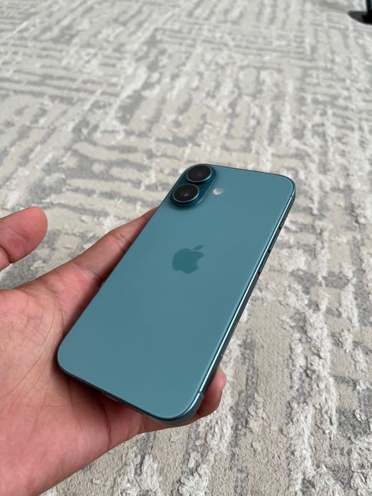 Айфон 16 акб 100% 128 гб