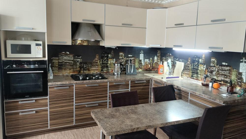 Продам кухонный гарнитур