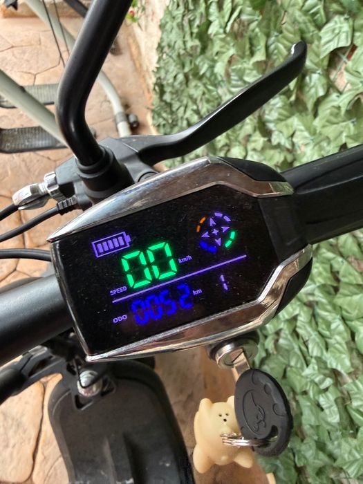 Vând scuter electric Hecht Cocis