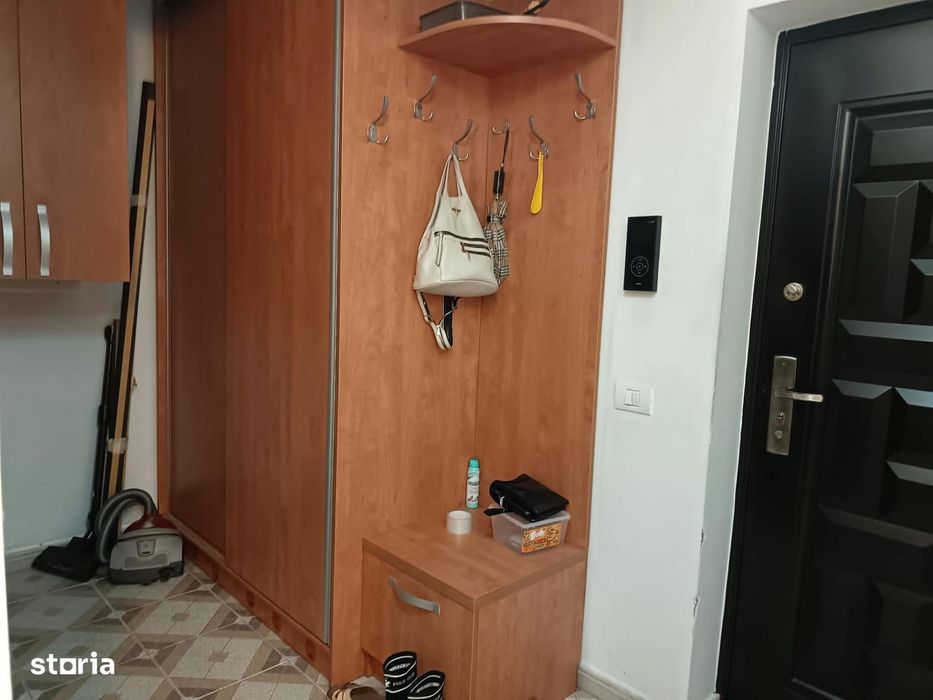 2 camere/ 3 balcoane/ Sos Giurgiului/ centrala