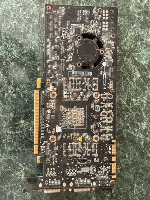 Placă video EVGA GeForce GTX 470 1.28GB GDDR5 320-bit - Retro / Colecție