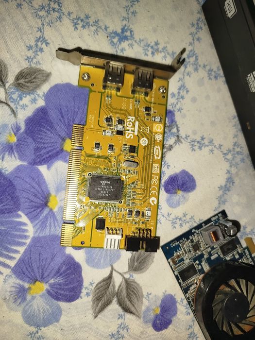 Vând componente pc placa video luat de pe o unitate HP