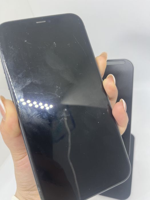 Iphone 11 64 GB Pintel kz 75105