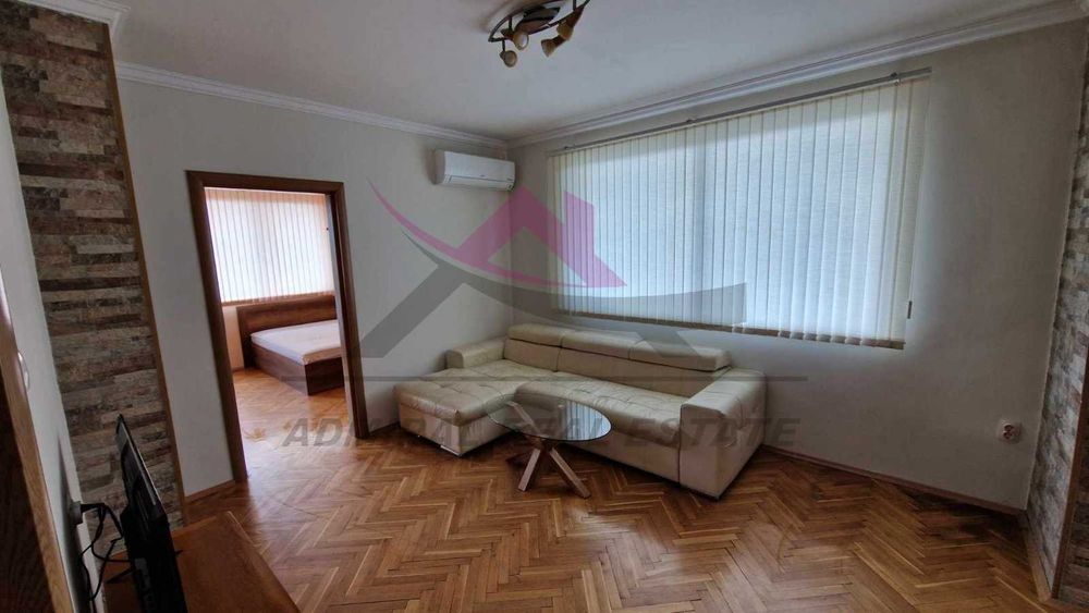 Дава се под наем Двустаен апартамент в Варна, Колхозен пазар - 70 кв.м за 700 € - Снимка #1