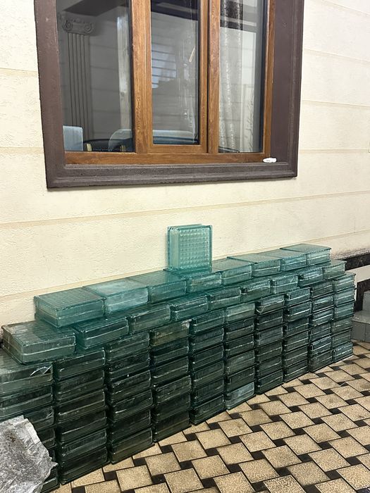 Стеклоблоки 24×24×9 | Б/У | Отличное состояние