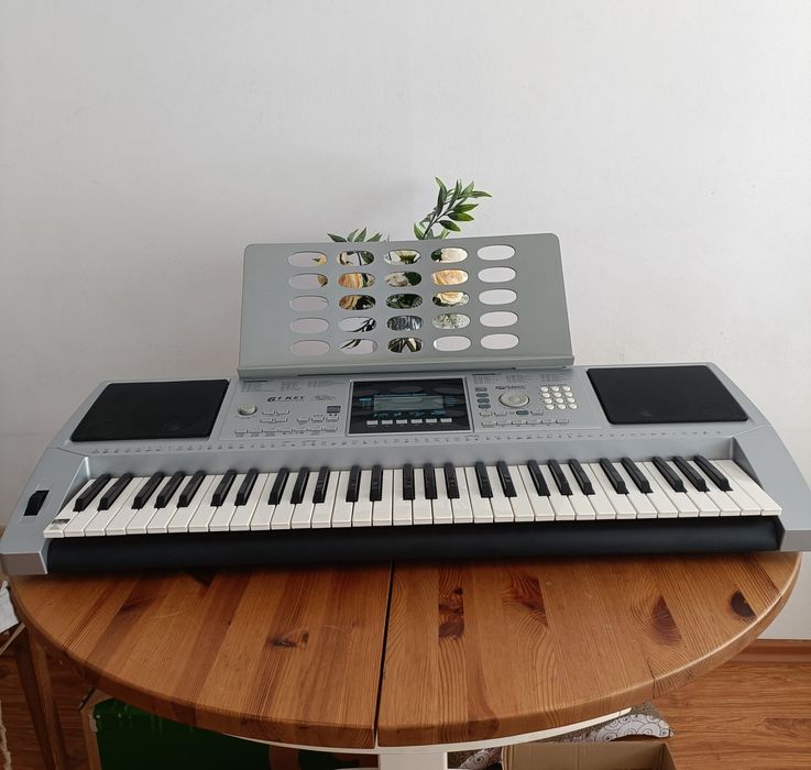 Orga electronica LP-6210C NOUA!