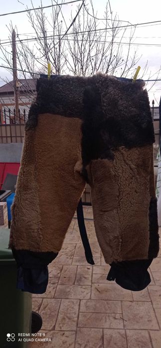 Vând costum imblanit impermeabil