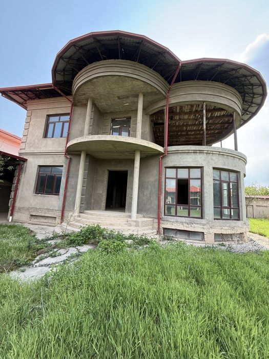 Qibray Bug’or mahalla 18 sotix uy sotiladi