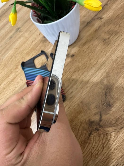 Iphone 14 pro max
128 gb 
Oq rang 
Lla region
Karobka dak bor
Qirilmag
