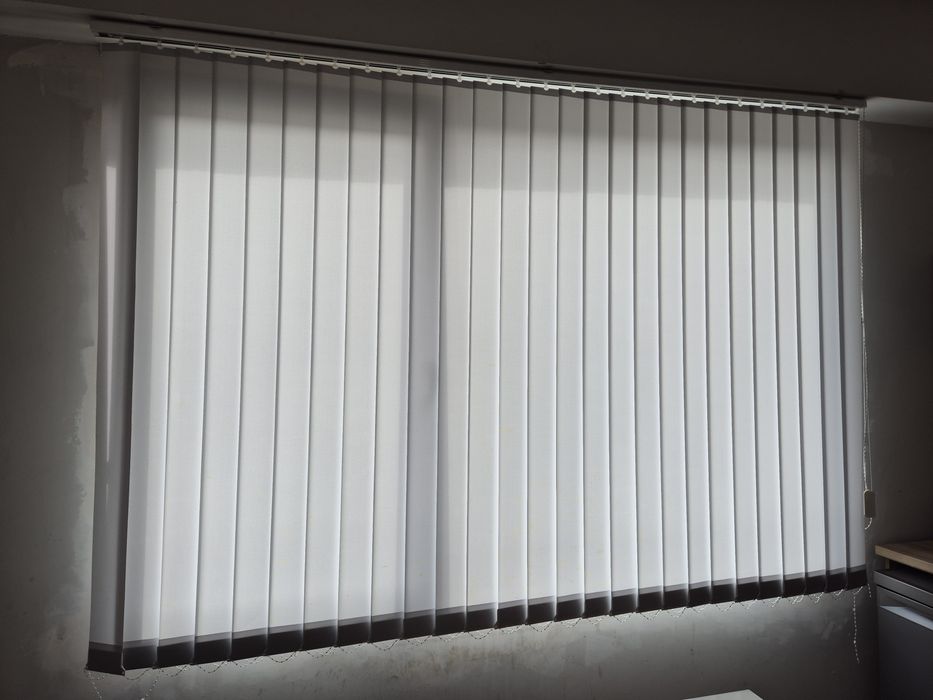 Щори  вертикални без лайсната