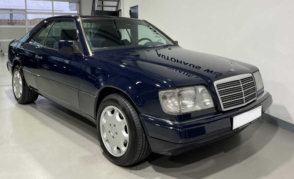 Mercedes Benz 300 CE 124 Coupe Oldtimer