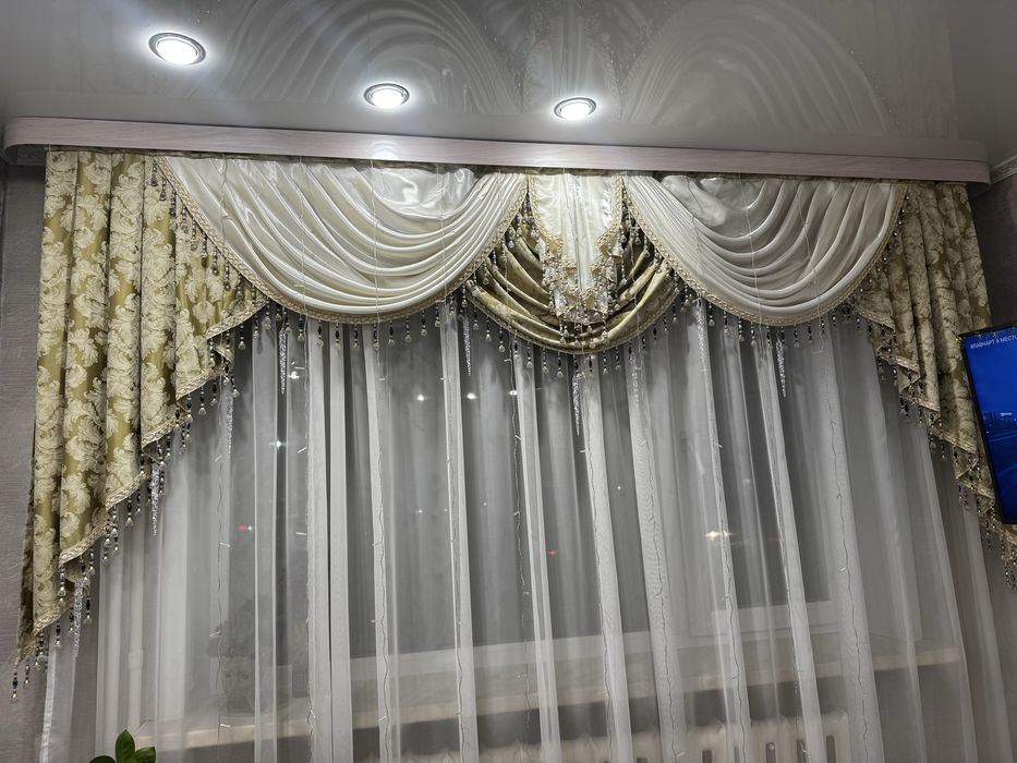 Ламбрикен ширина 295 см