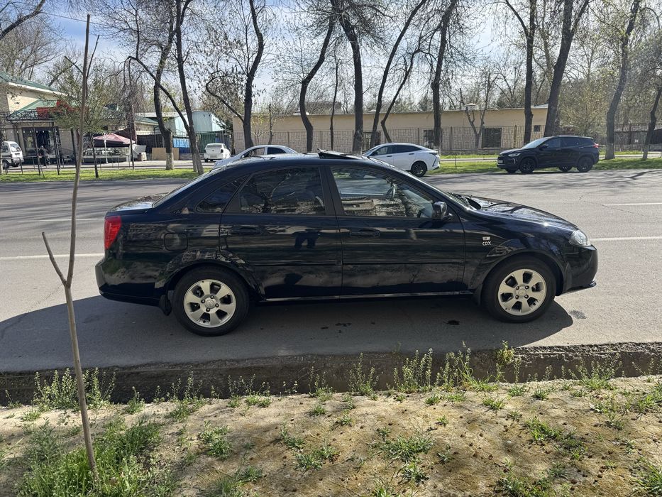 Gentra 2023y. ko'k darkmoon blue met. probeg46000km, propan