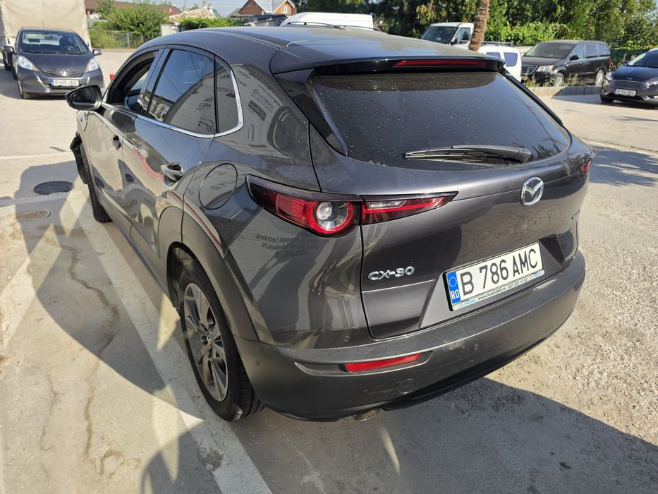 Mazda CX-30 2.0 Benzina + Electric 2021 avariat,lovit ,defect