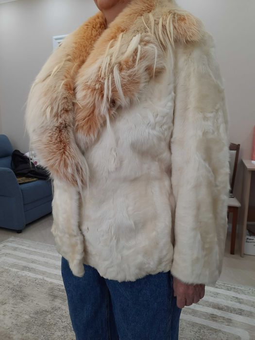 Пушистая норковая полушубка  с  воротником Очень дешево Италия