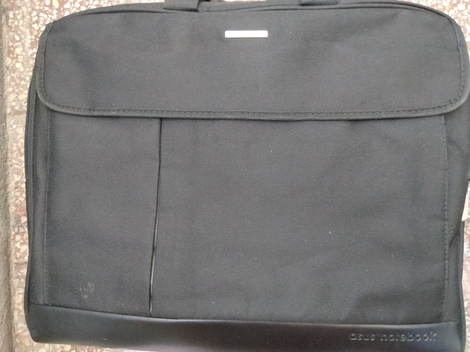 Geanta laptop  noua