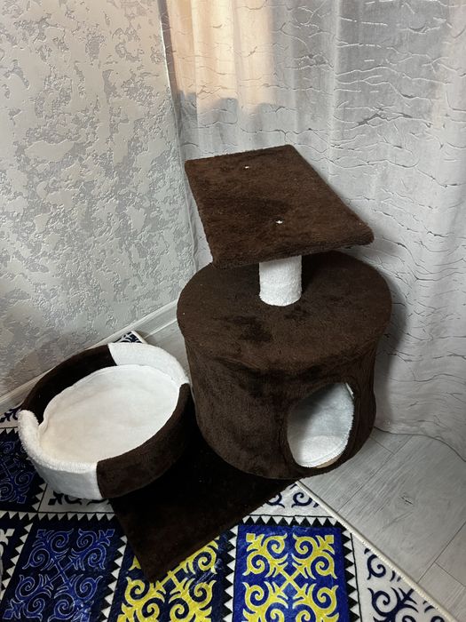Лежанка для кошек