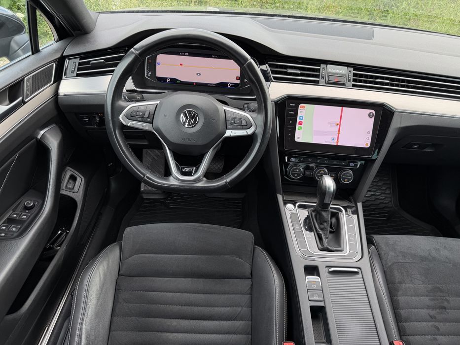 Volkswagen Passat B8,5 2020 R-line 2.0 TDI 190 cp DSG / IQ.LIGHT / Bord digital / CarPlay / Incarcare wifi / Distronic