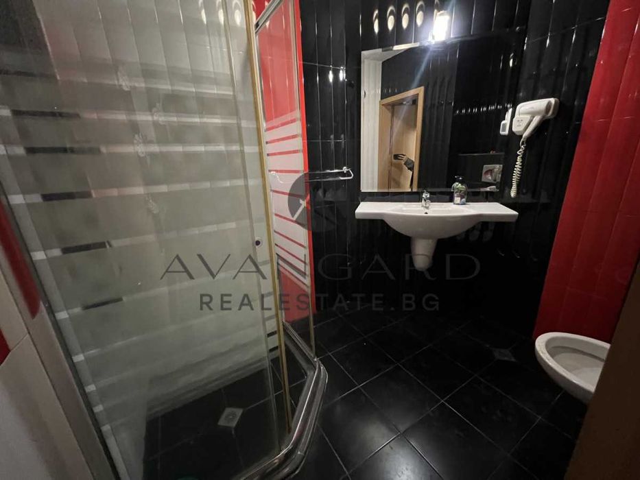 Продава се Четиристаен апартамент в Пловдив, Кършияка - 153 кв.м за 1530 €/кв.м - Снимка #10