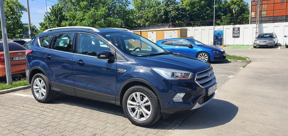 Ford  Kuga 1.6 ecobust 4WD Aut -  GPL