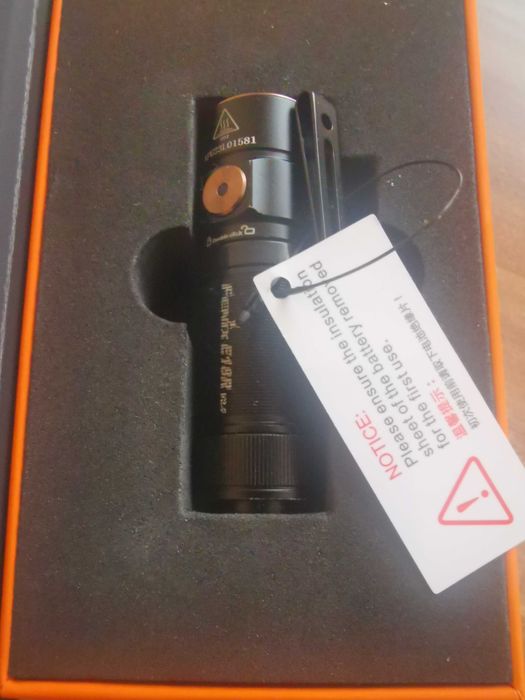 Нов мощен мини фенер EDC Fenix E18R V2.0 / Феникс - 1200 лумена