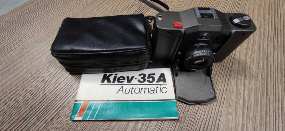 Фотоапарат КИЕВ 35А
