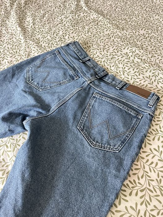 Blugi Wrangler straight