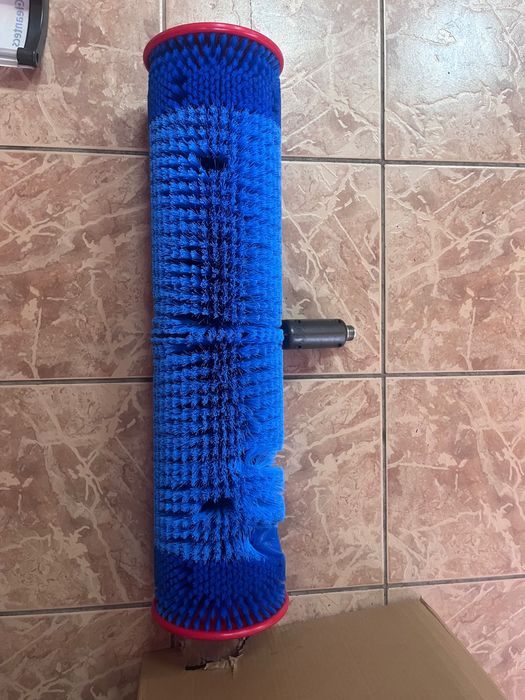 Почистваща техника за Соларни Панели