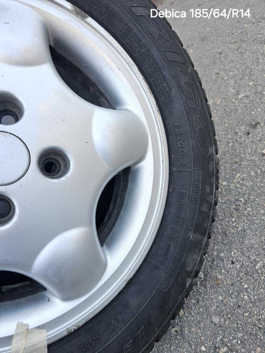 Гуми с джанти Debica 185/65/R14/джанти-болтовото разстояние 5x139.7 мм