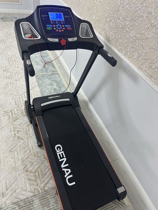 Беговая дорожка Genau